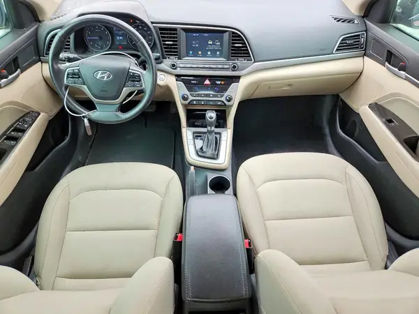 KMHD84LF0HU165144 2017 HYUNDAI ELANTRA - Image 8