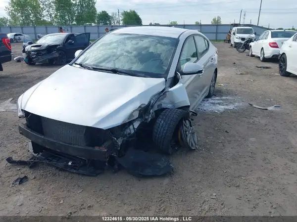 KMHD84LF0HU169369 2017 HYUNDAI ELANTRA - Image 2