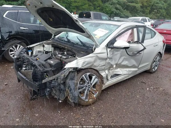 KMHD84LF0HU176645 2017 HYUNDAI ELANTRA - Image 2