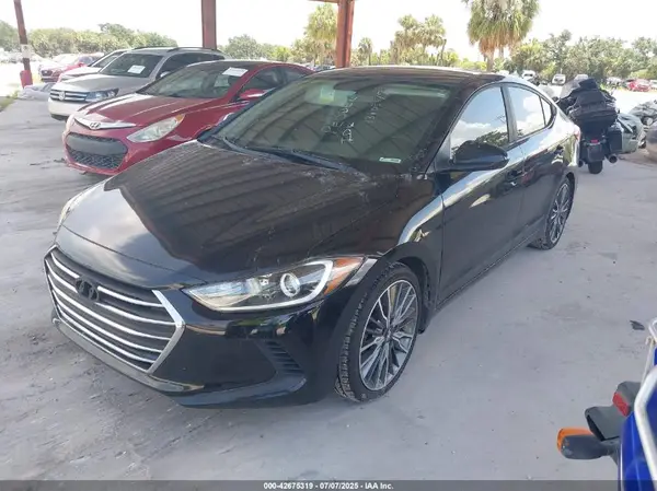 KMHD84LF0HU182848 2017 HYUNDAI ELANTRA - Image 2