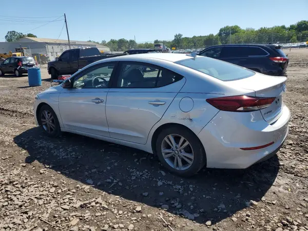 KMHD84LF0HU185944 2017 HYUNDAI ELANTRA - Image 2