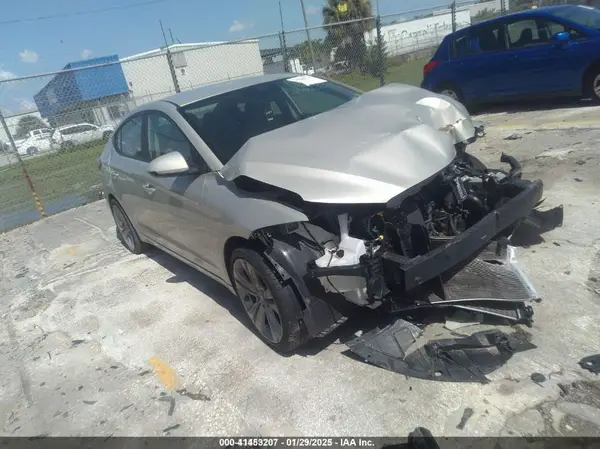KMHD84LF0HU191162 2017 HYUNDAI ELANTRA - Image 1