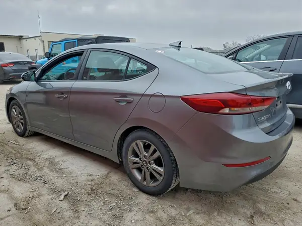 KMHD84LF0HU191646 2017 HYUNDAI ELANTRA - Image 2