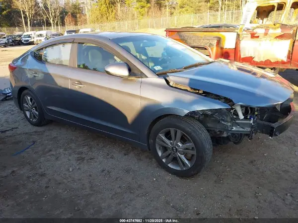 KMHD84LF0HU193509 2017 HYUNDAI ELANTRA - Image 1