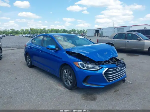 KMHD84LF0HU196796 2017 HYUNDAI ELANTRA - Image 1