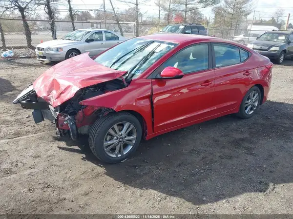 KMHD84LF0HU207389 2017 HYUNDAI ELANTRA - Image 2