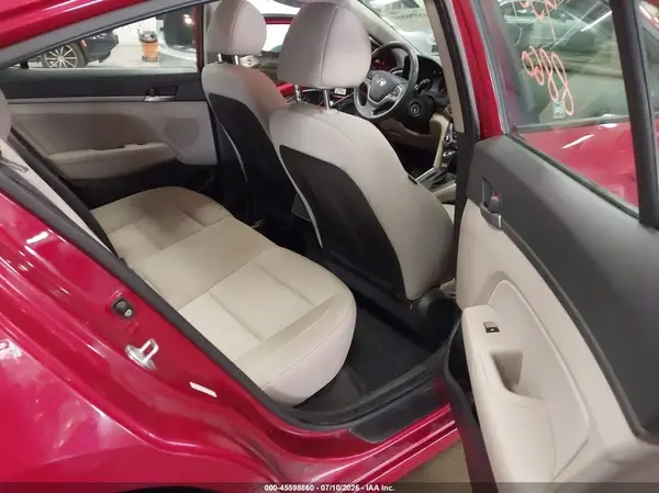 KMHD84LF0HU207795 2017 HYUNDAI ELANTRA - Image 8