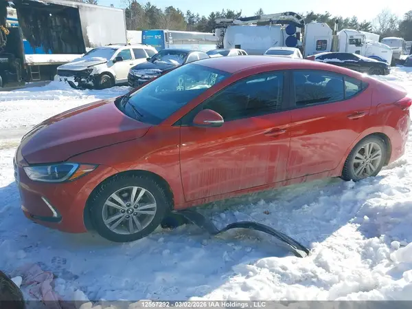 KMHD84LF0HU221793 2017 HYUNDAI ELANTRA - Image 2