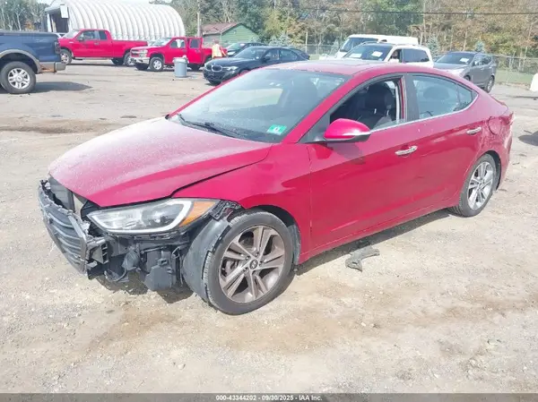 KMHD84LF0HU227402 2017 HYUNDAI ELANTRA - Image 2