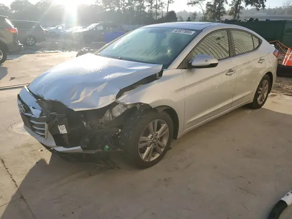 KMHD84LF0HU240795 2017 HYUNDAI ELANTRA - Image 1