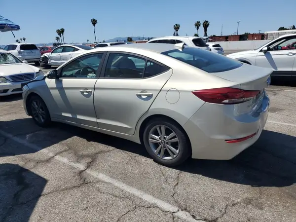 KMHD84LF0HU247357 2017 HYUNDAI ELANTRA - Image 2