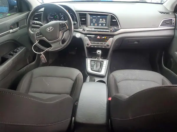 KMHD84LF0HU249724 2017 HYUNDAI ELANTRA - Image 8