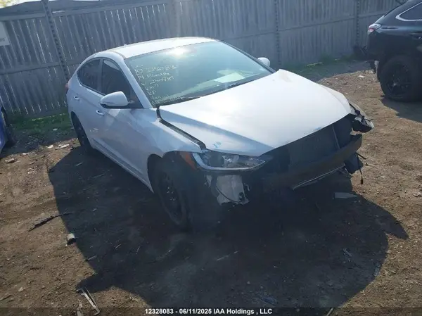 KMHD84LF0HU250789 2017 HYUNDAI ELANTRA - Image 1