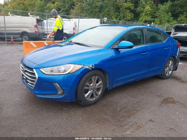 KMHD84LF0HU254342 2017 HYUNDAI ELANTRA - Image 2