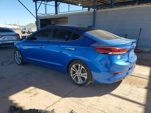 KMHD84LF0HU264546 2017 HYUNDAI ELANTRA - Image 2