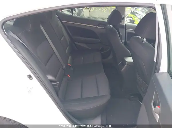 KMHD84LF0HU266216 2017 HYUNDAI ELANTRA - Image 8