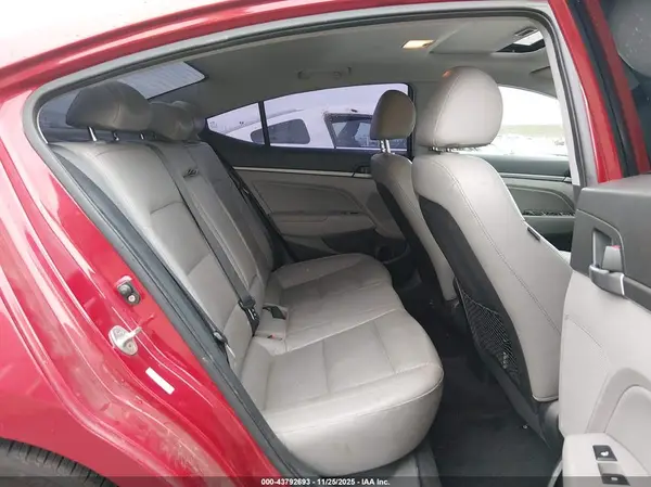 KMHD84LF0HU284036 2017 HYUNDAI ELANTRA - Image 8