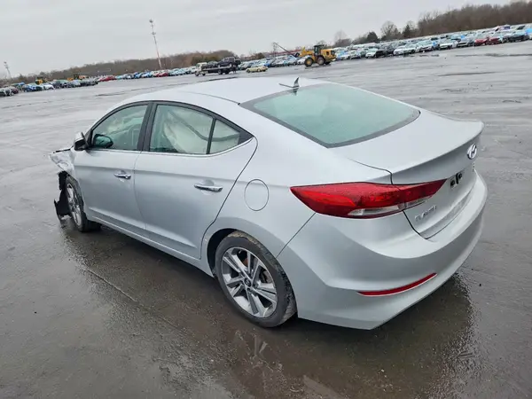 KMHD84LF0HU298311 2017 HYUNDAI ELANTRA - Image 2
