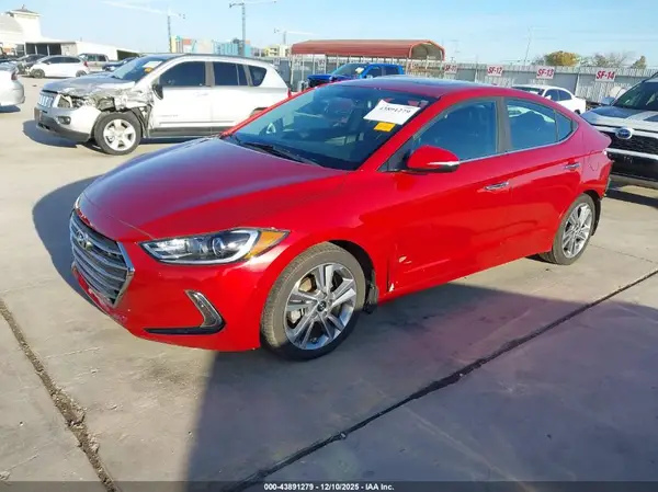 KMHD84LF0HU313759 2017 HYUNDAI ELANTRA - Image 2