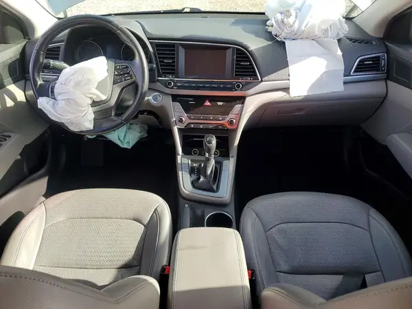 KMHD84LF0HU314040 2017 HYUNDAI ELANTRA - Image 8