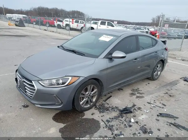 KMHD84LF0HU354599 2017 HYUNDAI ELANTRA - Image 2