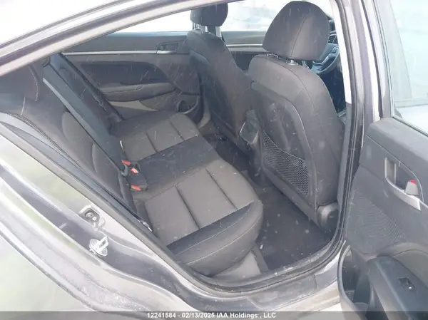 KMHD84LF0HU379597 2017 HYUNDAI ELANTRA - Image 8