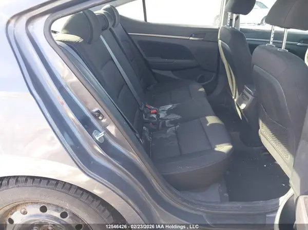 KMHD84LF0HU399557 2017 HYUNDAI ELANTRA - Image 8
