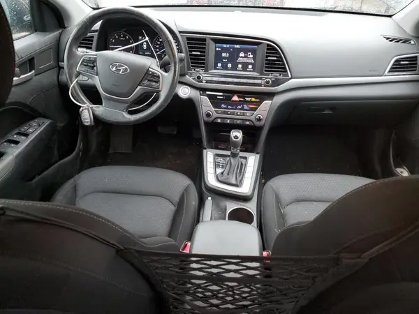 KMHD84LF0HU399848 2017 HYUNDAI ELANTRA - Image 8