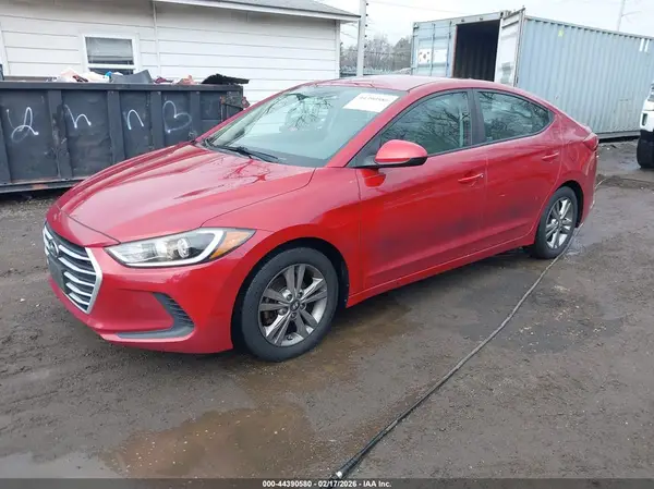 KMHD84LF0HU405759 2017 HYUNDAI ELANTRA - Image 2