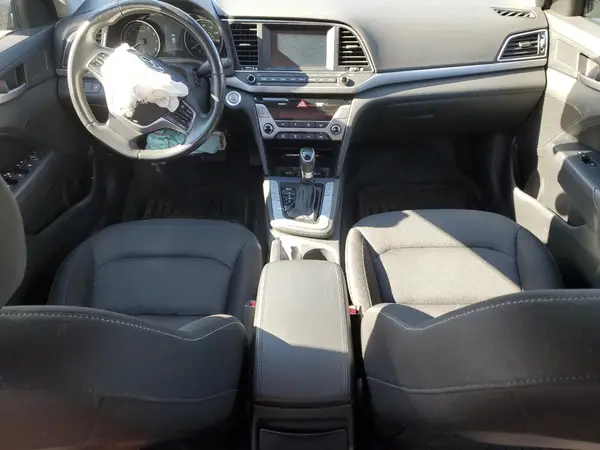 KMHD84LF0HU425980 2017 HYUNDAI ELANTRA - Image 8