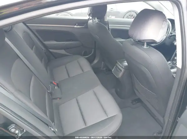 KMHD84LF0HU429608 2017 HYUNDAI ELANTRA - Image 8