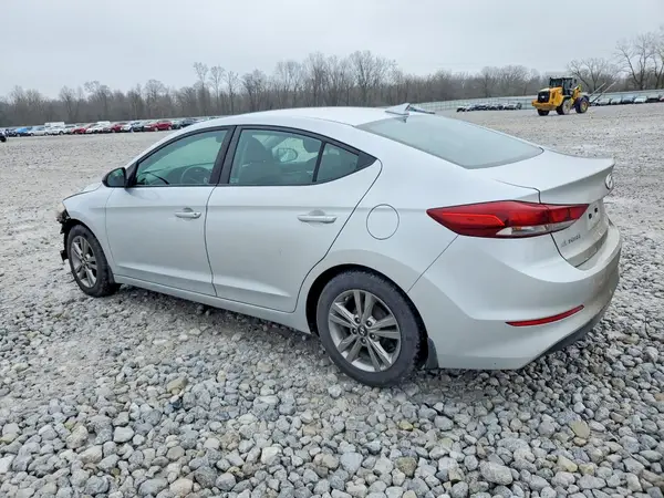 KMHD84LF0HU431908 2017 HYUNDAI ELANTRA - Image 2