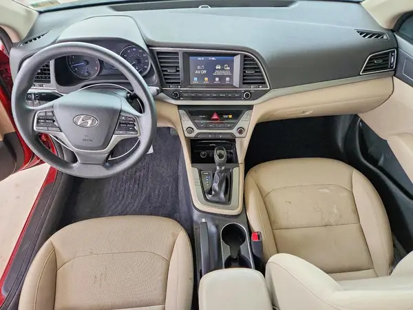 KMHD84LF0JU470021 2018 HYUNDAI ELANTRA - Image 8