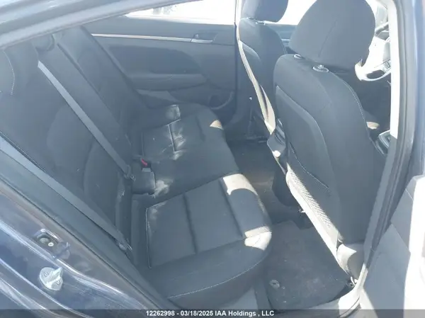 KMHD84LF0JU486235 2018 HYUNDAI ELANTRA - Image 8