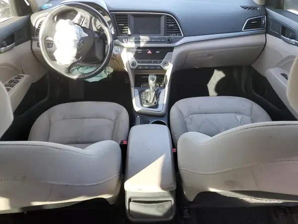 KMHD84LF0JU499776 2018 HYUNDAI ELANTRA - Image 8