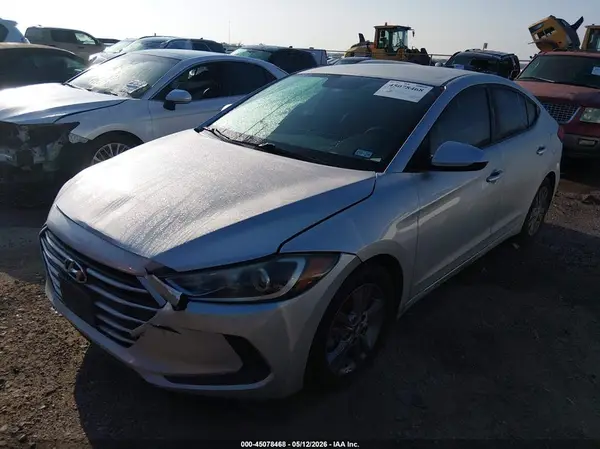 KMHD84LF0JU504328 2018 HYUNDAI ELANTRA - Image 2