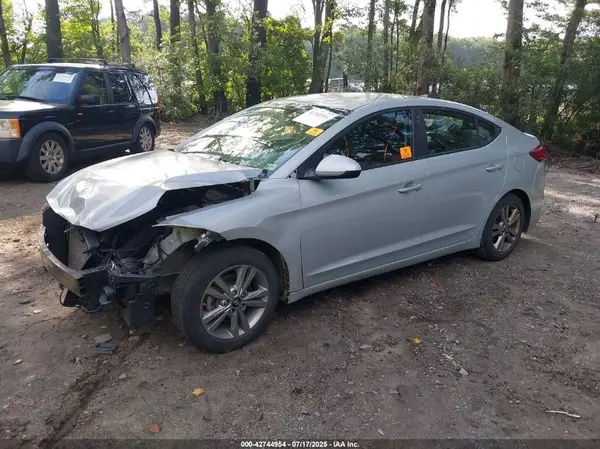 KMHD84LF0JU510324 2018 HYUNDAI ELANTRA - Image 2