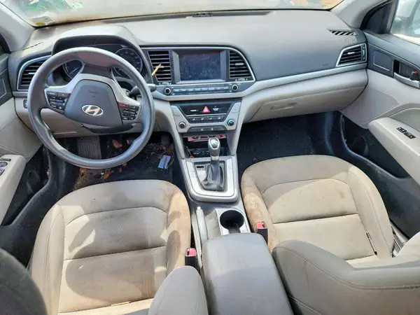 KMHD84LF0JU512543 2018 HYUNDAI ELANTRA - Image 8