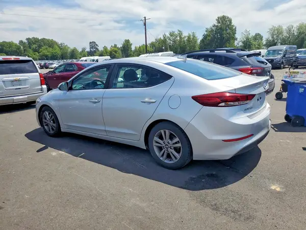 KMHD84LF0JU523378 2018 HYUNDAI ELANTRA - Image 2