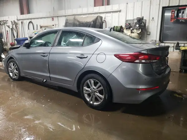 KMHD84LF0JU525342 2018 HYUNDAI ELANTRA - Image 2