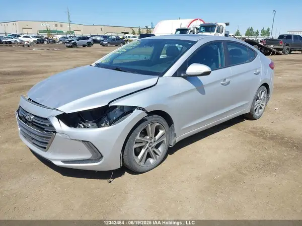 KMHD84LF0JU542075 2018 HYUNDAI ELANTRA - Image 2