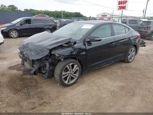 KMHD84LF0JU547860 2018 HYUNDAI ELANTRA - Image 2