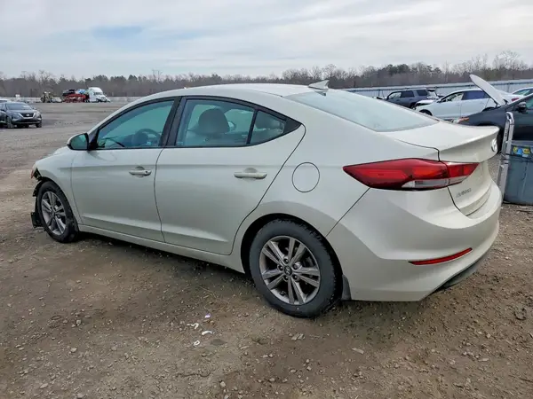 KMHD84LF0JU547891 2018 HYUNDAI ELANTRA - Image 2