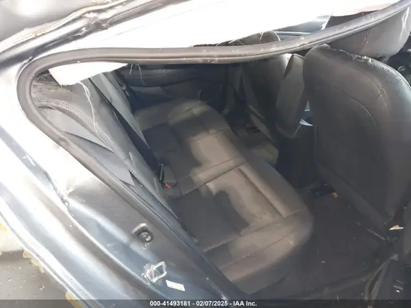 KMHD84LF0JU553576 2018 HYUNDAI ELANTRA - Image 8