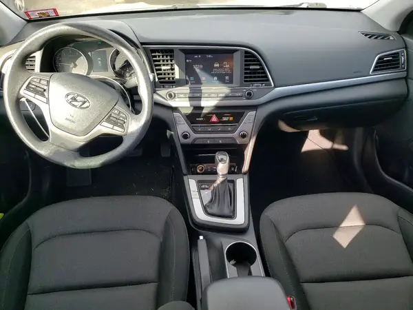 KMHD84LF0JU556090 2018 HYUNDAI ELANTRA - Image 8