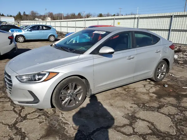 KMHD84LF0JU563010 2018 HYUNDAI ELANTRA - Image 1