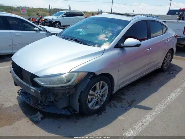 KMHD84LF0JU567039 2018 HYUNDAI ELANTRA - Image 2