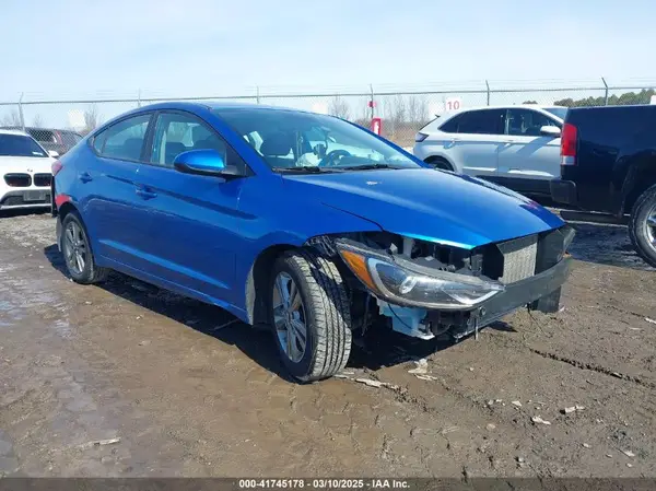 KMHD84LF0JU577215 2018 HYUNDAI ELANTRA - Image 1