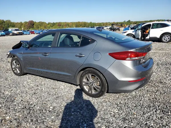 KMHD84LF0JU600962 2018 HYUNDAI ELANTRA - Image 2