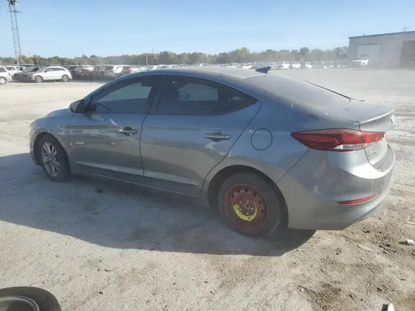 KMHD84LF0JU610083 2018 HYUNDAI ELANTRA - Image 2